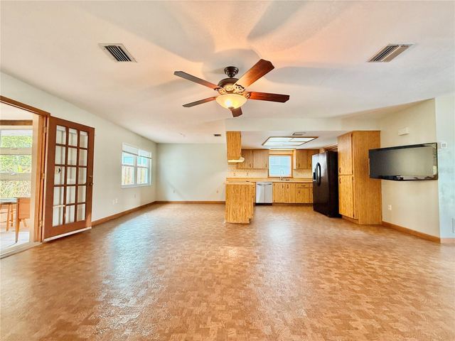 1624 S DAYTONA AVENUE, Flagler Beach, FL 32136