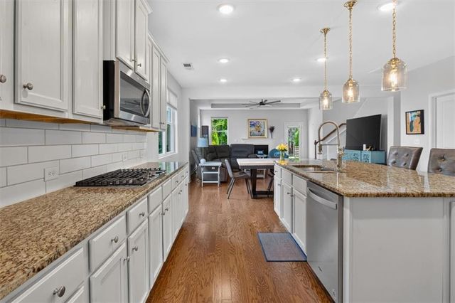 121 Rolling Hills Place, Canton, GA 30114