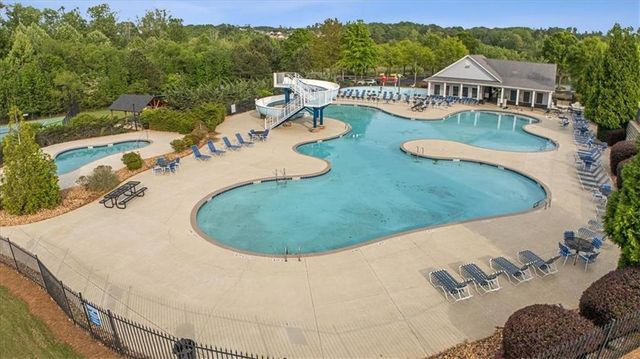 121 Rolling Hills Place, Canton, GA 30114