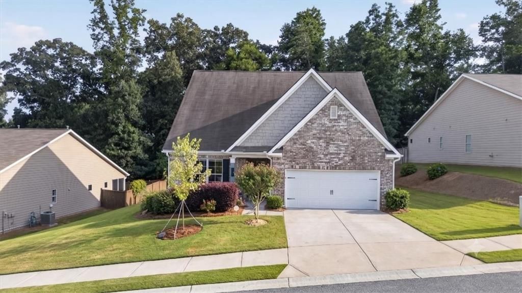 121 Rolling Hills Place, Canton, GA 30114