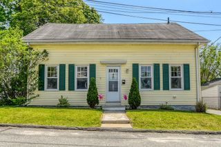 5 Church Ave, Taunton, MA 02780