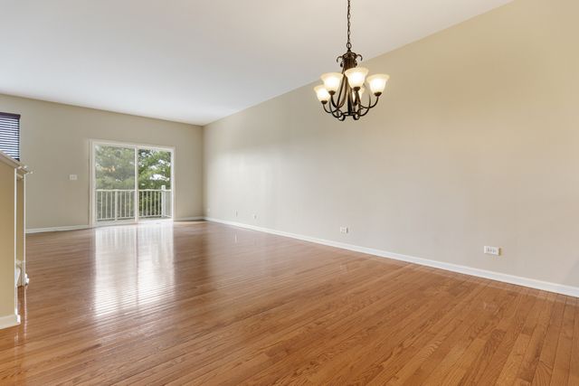 457 Town Center Boulevard, Gilberts, IL 60136