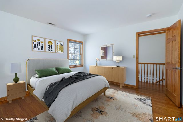 9 Howd Avenue, Branford, CT 06405