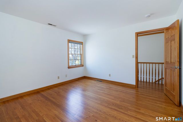9 Howd Avenue, Branford, CT 06405