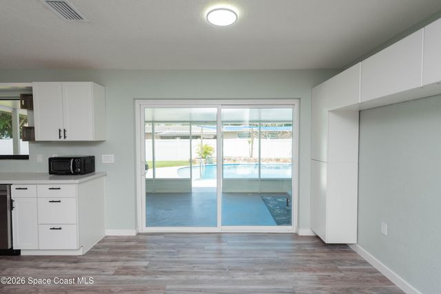 347 S Lakeside Drive, Satellite Beach, FL 32937