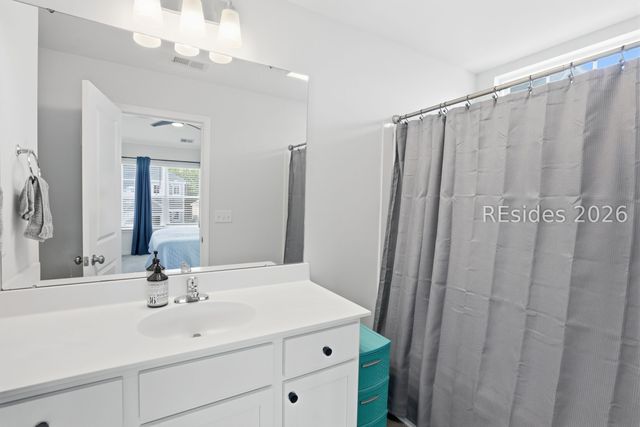 120 Garden Row Dr S, Hardeeville, SC 29927