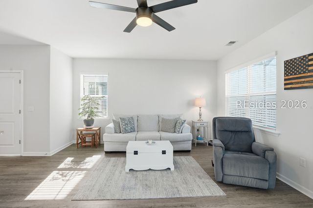 120 Garden Row Dr S, Hardeeville, SC 29927