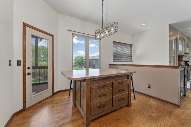 2522 N GRAYSTONE CIR, Wichita, KS 67228