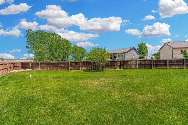2522 N GRAYSTONE CIR, Wichita, KS 67228