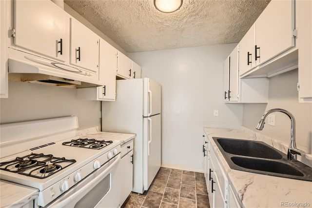 10722 E Exposition Avenue 217, Aurora, CO 80012