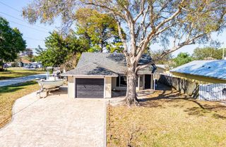 2890 1st Place, Vero Beach, FL 32968