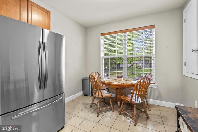 303 W 1ST AVE, Conshohocken, PA 19428