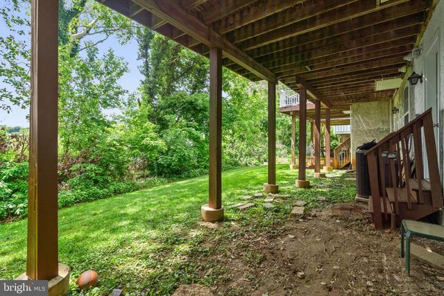 303 W 1ST AVE, Conshohocken, PA 19428