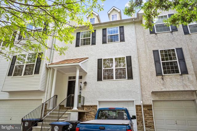 303 W 1ST AVE, Conshohocken, PA 19428
