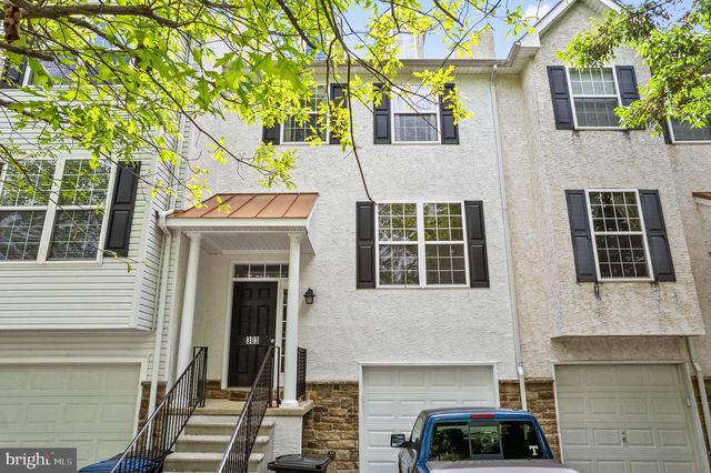 303 W 1ST AVE, Conshohocken, PA 19428