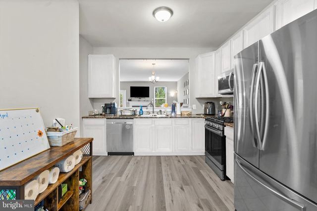 303 W 1ST AVE, Conshohocken, PA 19428