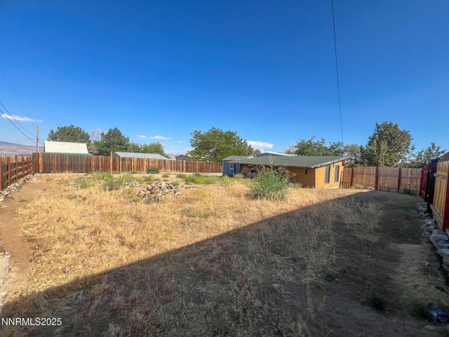 6305 Blackwood Road, Sun Valley, NV 89433