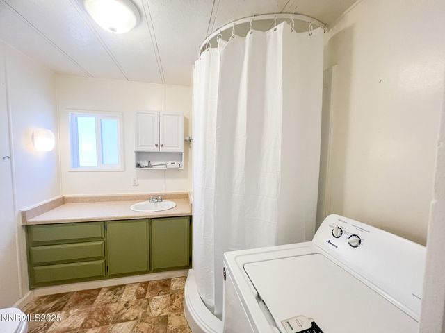 6305 Blackwood Road, Sun Valley, NV 89433