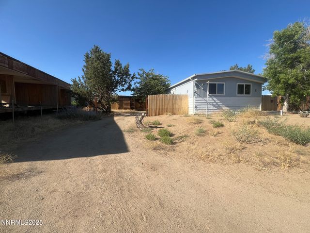 6305 Blackwood Road, Sun Valley, NV 89433