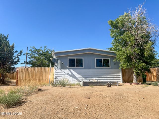 6305 Blackwood Road, Sun Valley, NV 89433