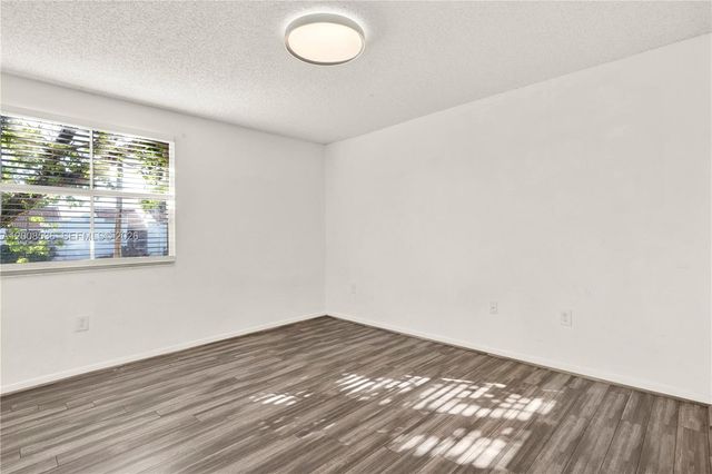 4728 NW 97th Ct 86, Doral, FL 33178