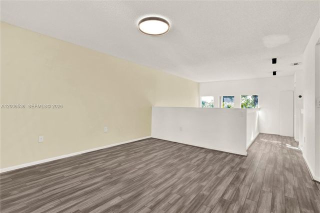 4728 NW 97th Ct 86, Doral, FL 33178