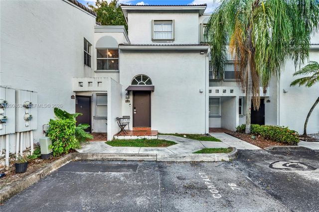 4728 NW 97th Ct 86, Doral, FL 33178