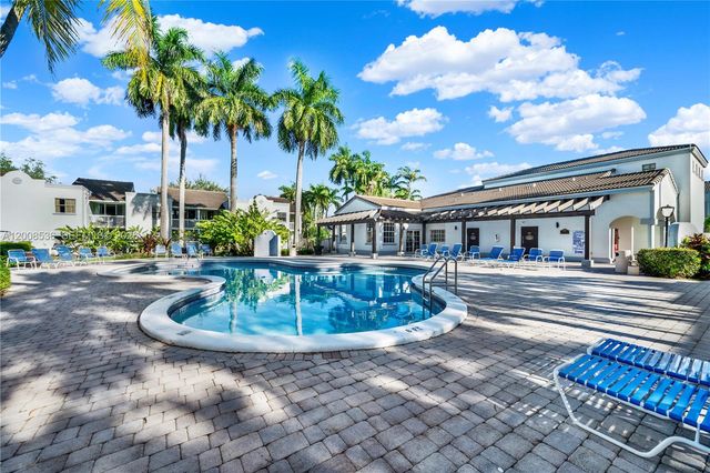 4728 NW 97th Ct 86, Doral, FL 33178