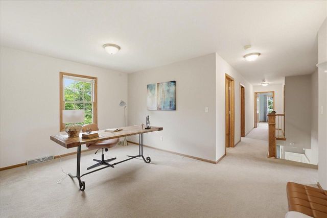 18840 Brookridge DRIVE, Brookfield, WI 53045