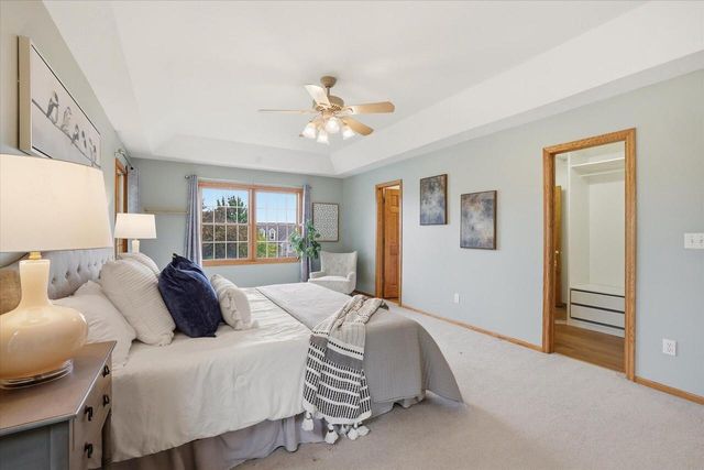 18840 Brookridge DRIVE, Brookfield, WI 53045