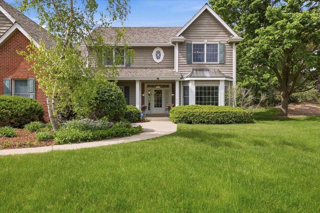 18840 Brookridge DRIVE, Brookfield, WI 53045