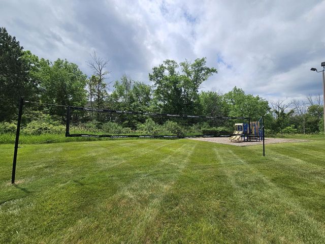 18840 Brookridge DRIVE, Brookfield, WI 53045