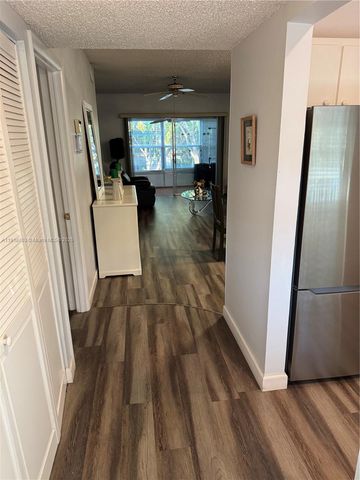 7605 W Atlantic Blvd 207, Margate, FL 33063