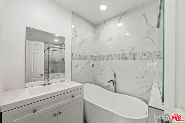 9935 Zitto Lane, Los Angeles, CA 91042