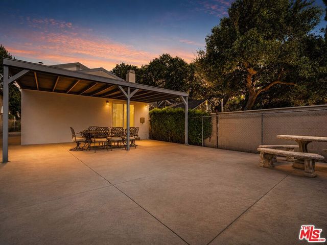 9935 Zitto Lane, Los Angeles, CA 91042