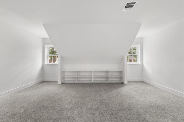 1422 Saddlecreek Drive, Houston, TX 77090