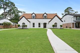 1422 Saddlecreek Drive, Houston, TX 77090