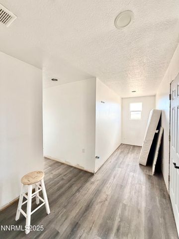 51 Horseshoe Circle, Crescent Valley, NV 89821