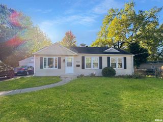 2908 N Saint Philomena Court, Peoria, IL 61604