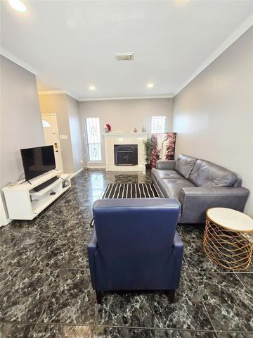 12400 Brookglade Circle 44, Houston, TX 77099