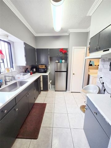 12400 Brookglade Circle 44, Houston, TX 77099