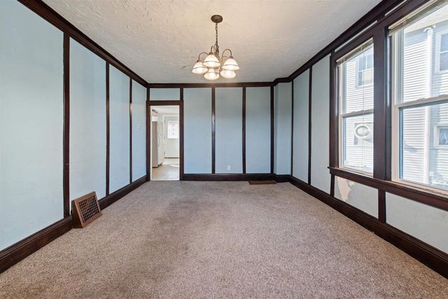 829 PIERCE AVENUE, Marinette, WI 54143