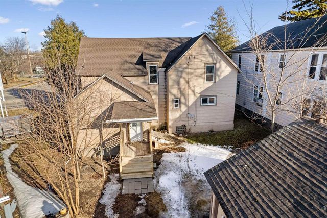 829 PIERCE AVENUE, Marinette, WI 54143