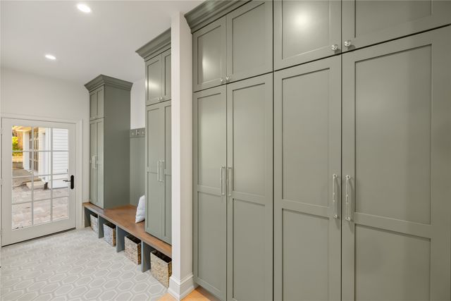 339 45th Street, Des Moines, IA 50312