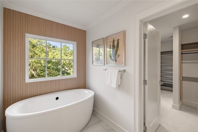 339 45th Street, Des Moines, IA 50312