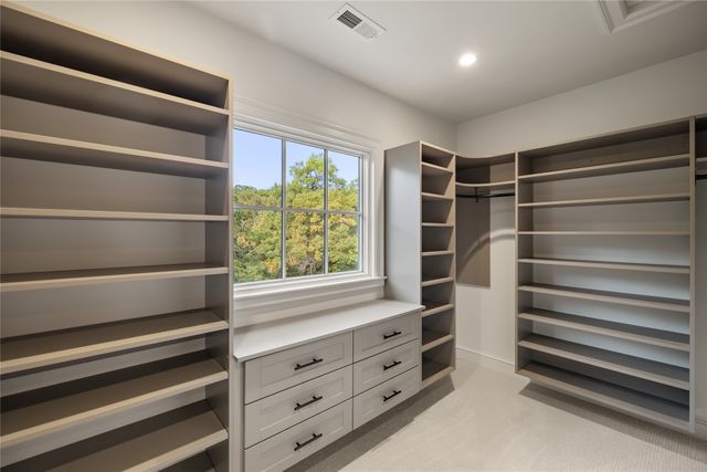 339 45th Street, Des Moines, IA 50312