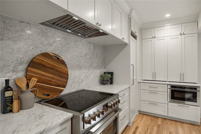 339 45th Street, Des Moines, IA 50312