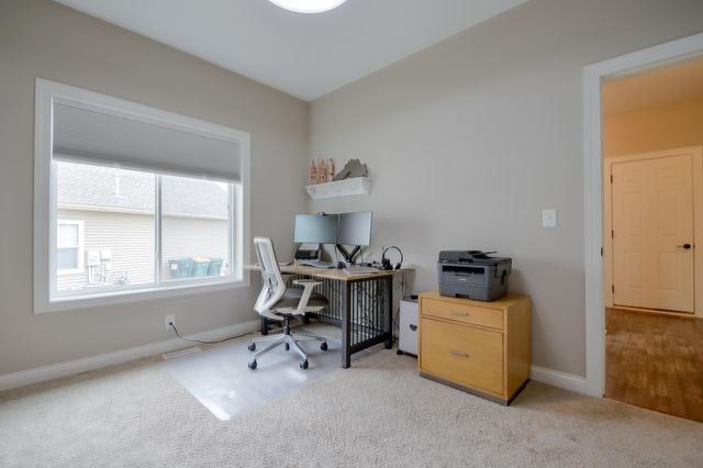 5404 Cinnamon Point, Mayer, MN 55360