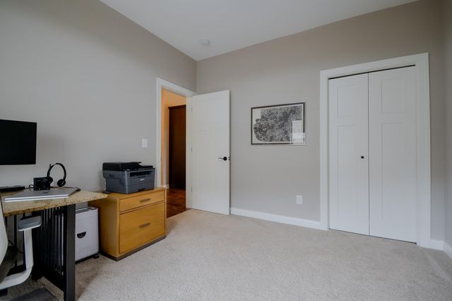 5404 Cinnamon Point, Mayer, MN 55360