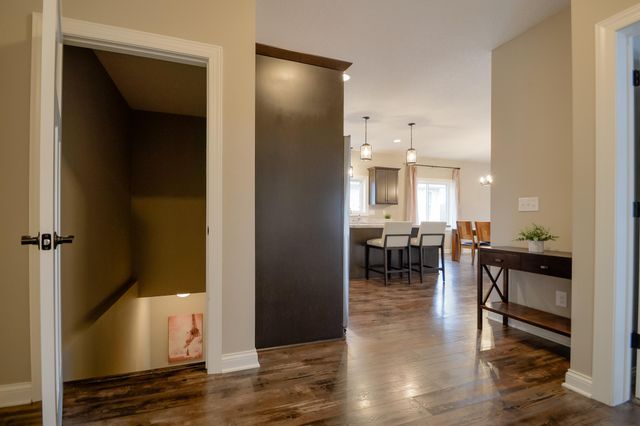 5404 Cinnamon Point, Mayer, MN 55360